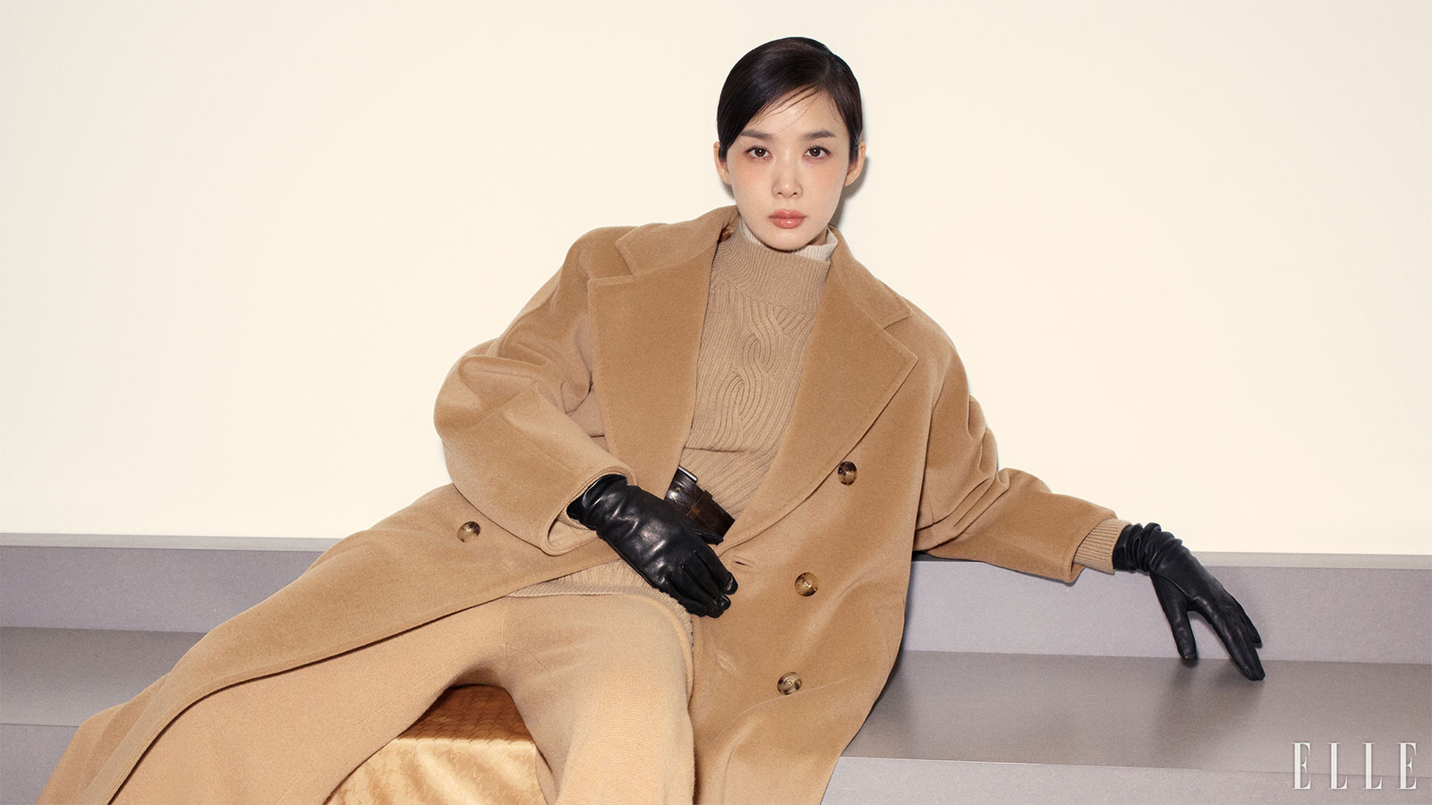 ELLE KOREA 2025 Nov (3) PC Max Mara