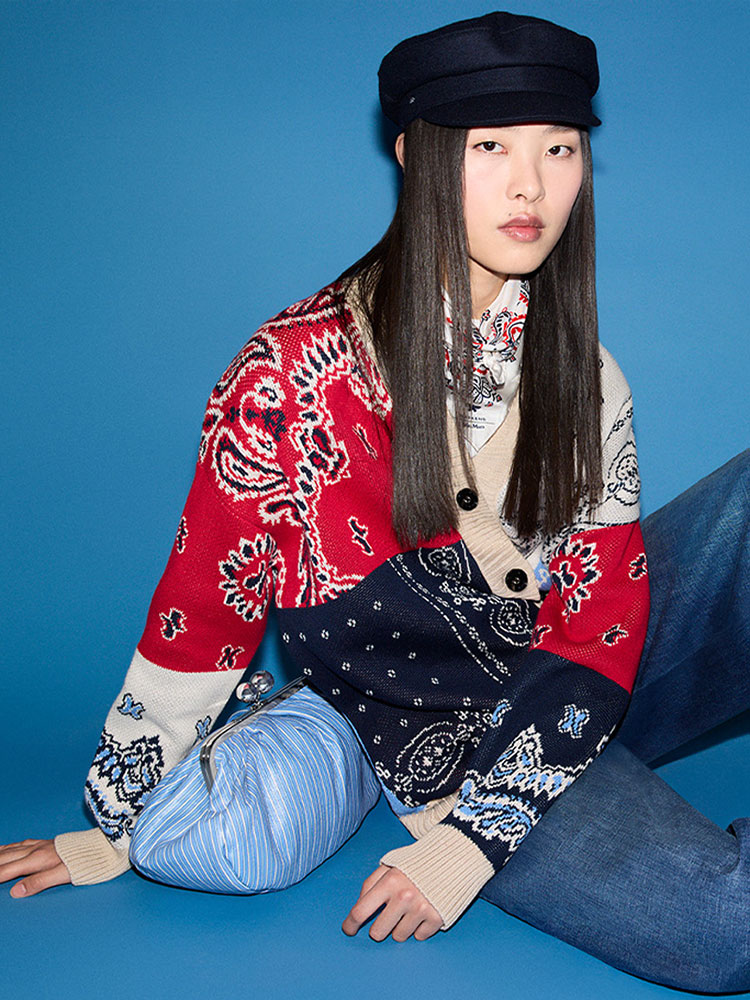 Fw25 In The Blues Weekend Max Mara
