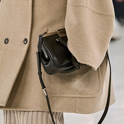 Fw24 Nav Runway Bags Max Mara